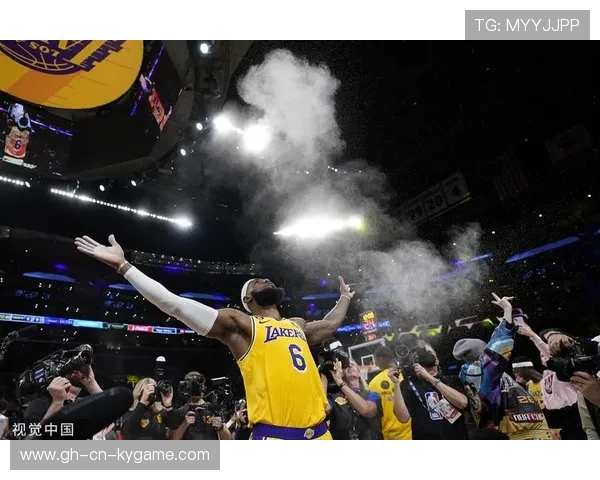 JRs之声：雷霆不败冲击记录，湖迷来不及想念詹姆斯了？，雷霆vs詹姆斯